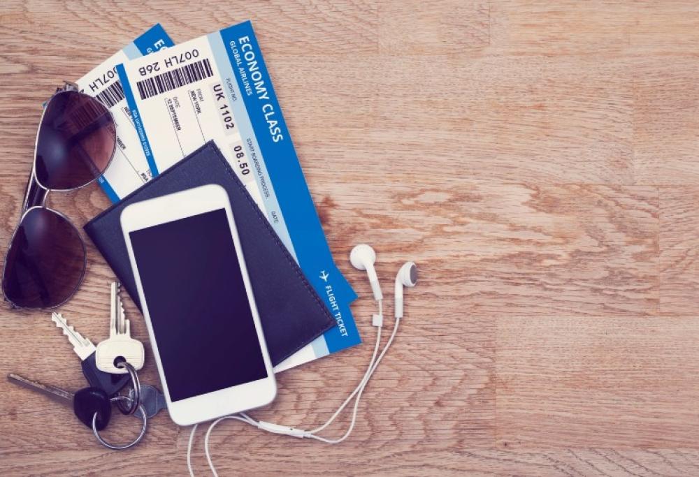 Mai pubblicare le foto di un biglietto aereo o delle chiavi, ecco cosa si rischia
