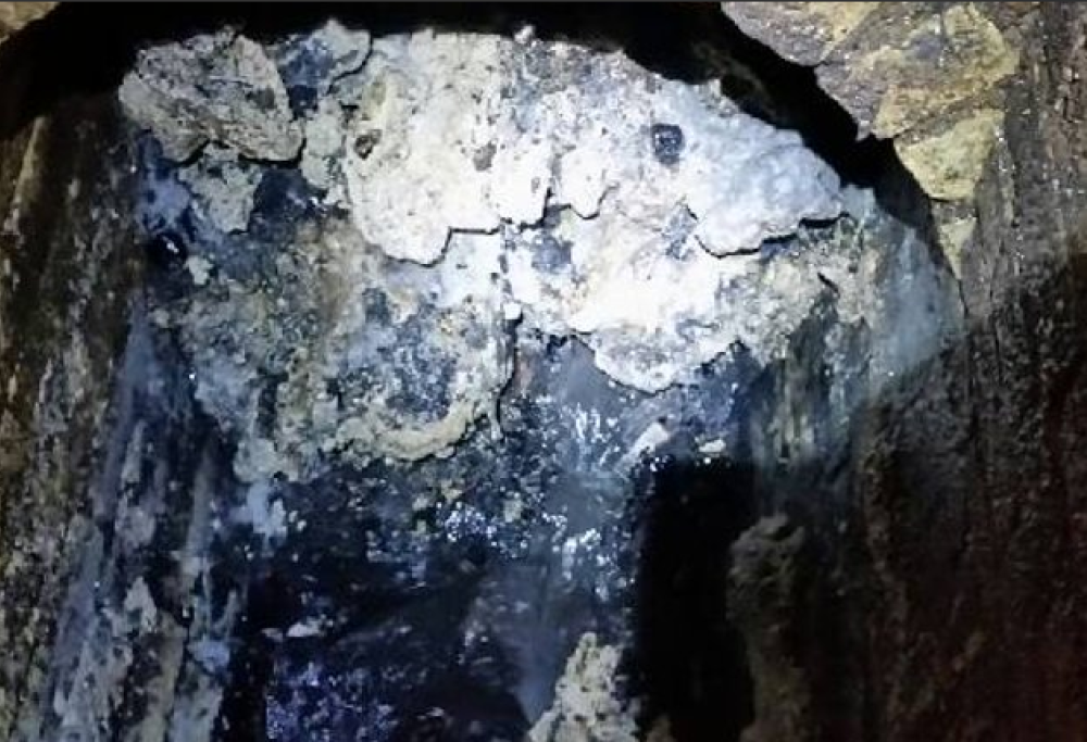 Un gigantesco ammasso di grasso sta intasando le fogne di Londra