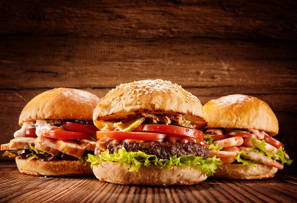 Mangiamo 17.000 calorie in più all'anno, colpa dei menu "supersize"