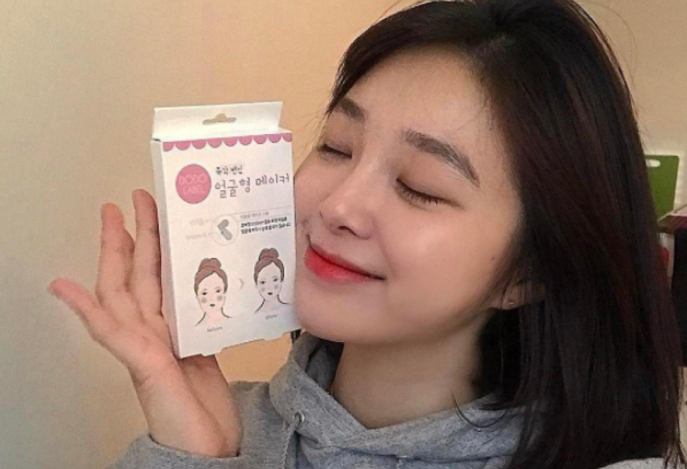 Cerotti con effetto lifting naturale per il viso, ecco l'invenzione coreana