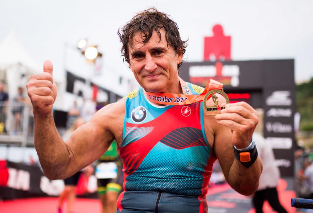 Meraviglioso Alex Zanaradi: è il primo paratleta a concludere l'Ironman in meno di 9 ore