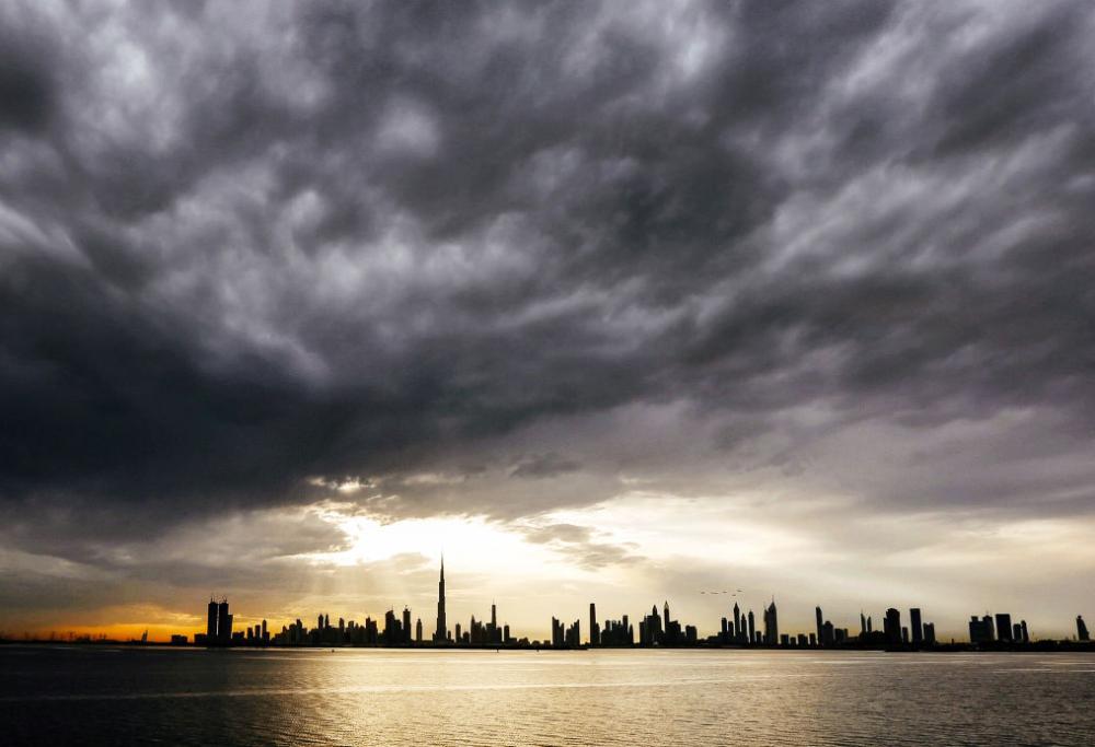 Il lavoro della vita: vendere case di lusso a Dubai per 233mila euro all’anno