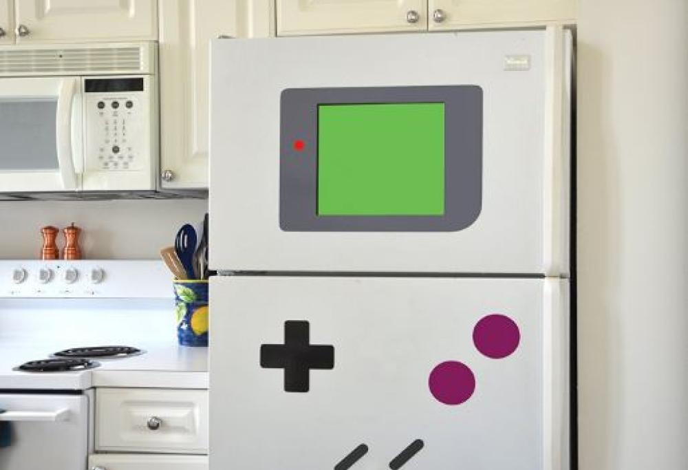 Arrivano le calamite che trasformano il frigo in un Game Boy 
