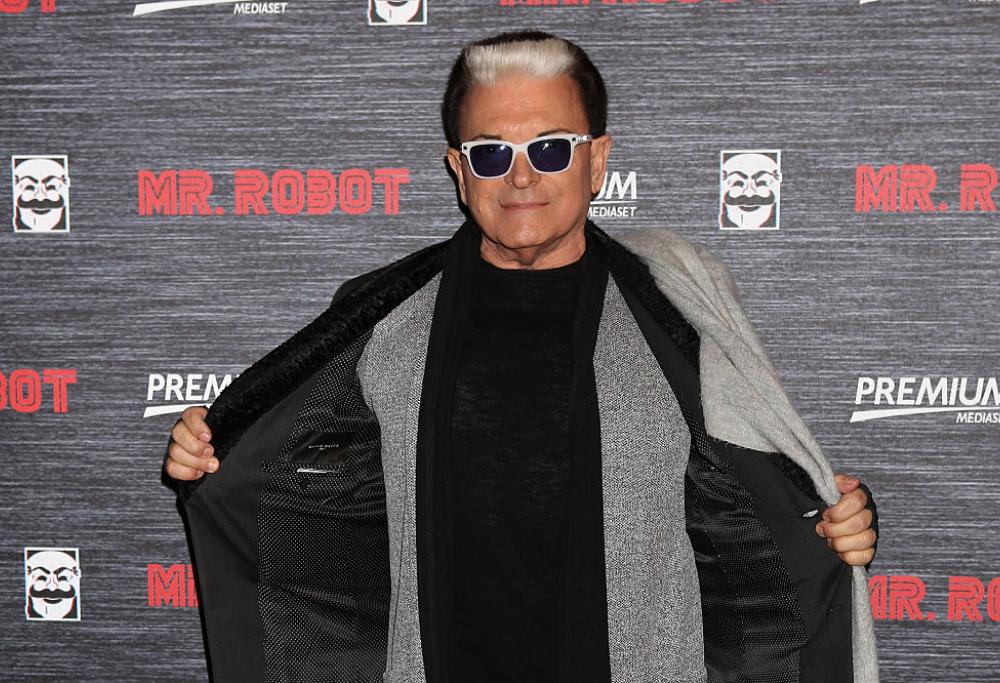 Il regista di Narcos contatta Cristiano Malgioglio per un provino
