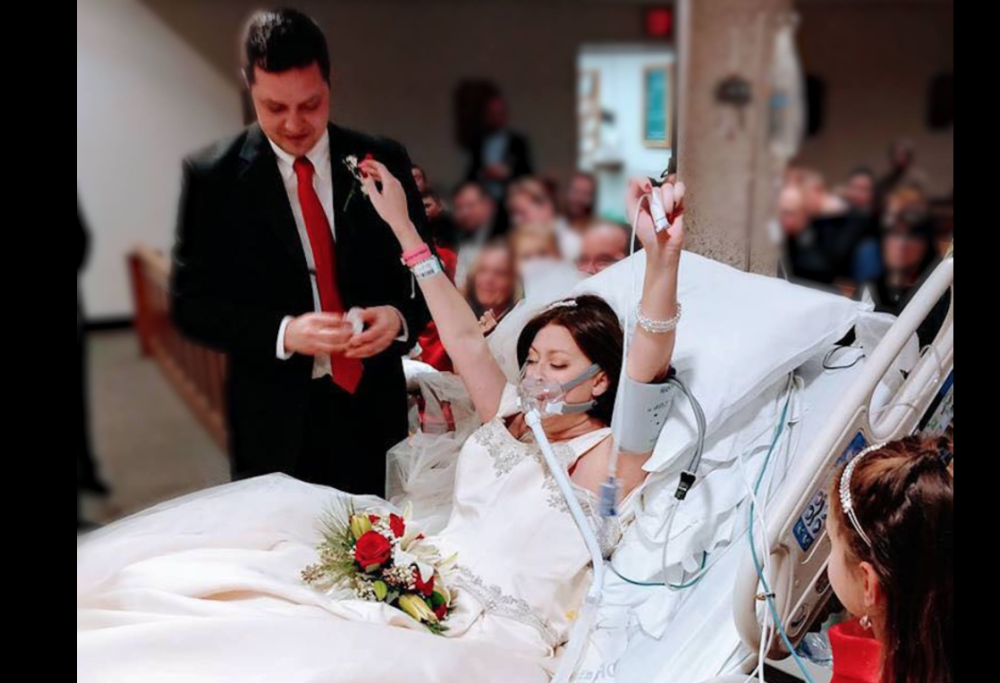Stati Uniti: malata terminale si sposa in ospedale prima di morire