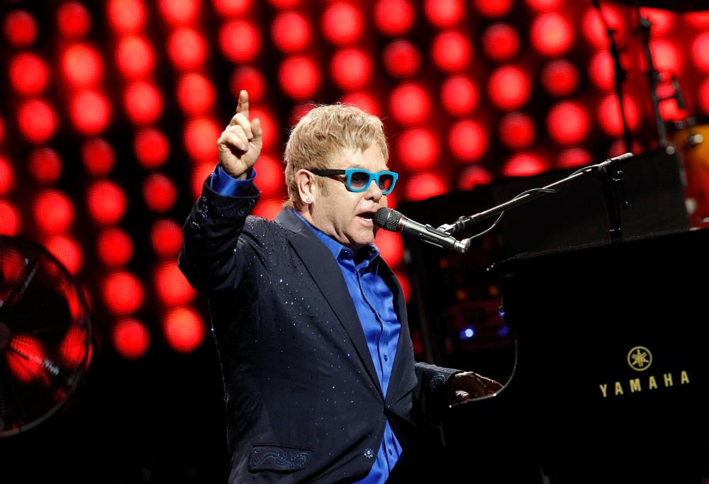 Elton John si prepara a dire addio alla musica dal vivo