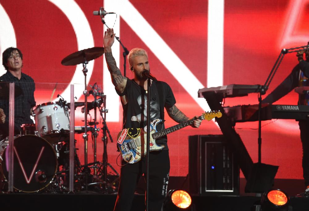 Adam Levine dei Maroon 5 papà per la seconda volta