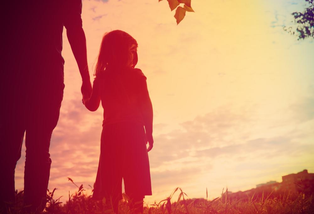 Figlia scopre chi è il padre dopo 50 anni e chiede 4 milioni di danni