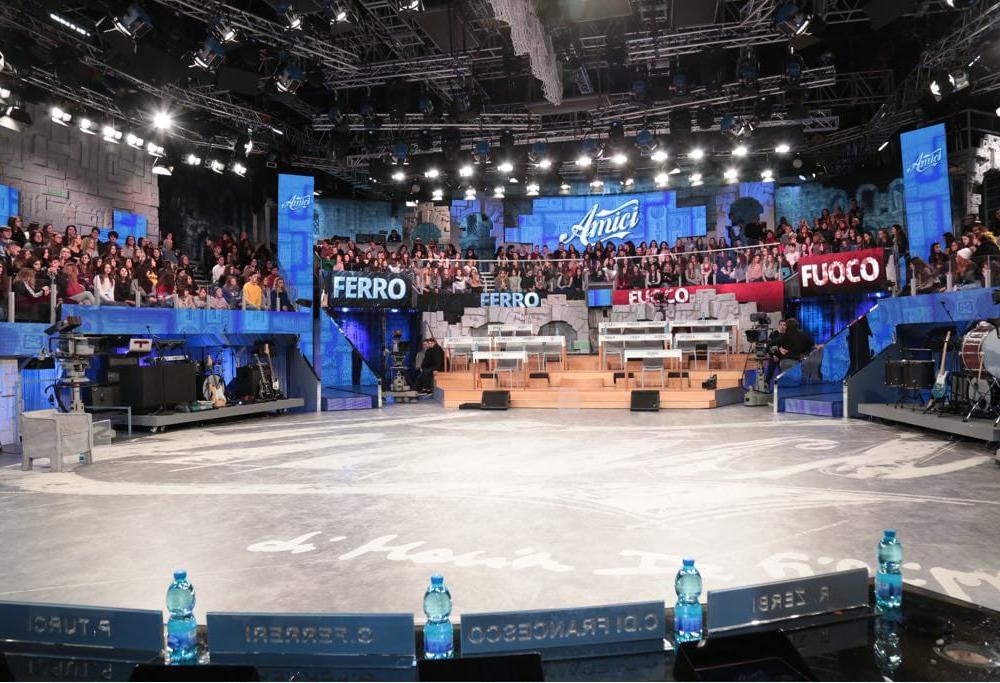 #Amici17, tredicesima puntata: Einar resta nella scuola e ancora nessun allievo ammesso al Serale