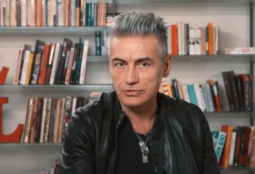 Ligabue smentisce l'arrivo di un nuovo album: "Ho bisogno e voglia di non avere scadenze davanti"