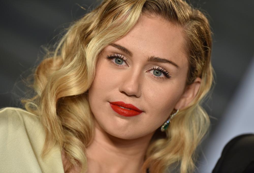 Accusa di plagio per Miley Cyrus: il risarcimento richiesto? "Solo" 300 milioni di dollari
