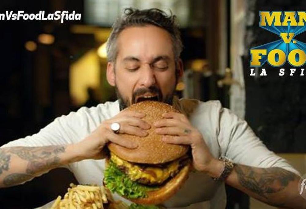 Riusciresti a mangiare un hamburger da 1kg in 35 minuti? La sfida è a Milano