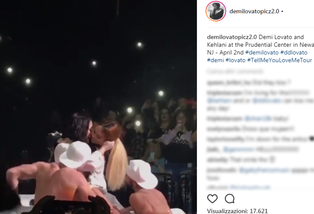Danza sexy, con bacio sulle labbra, tra Demi Lovato e Kehlani