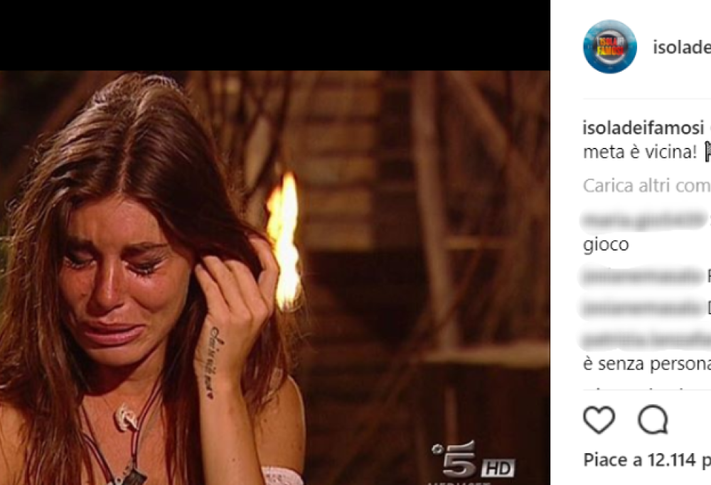 La madre svela il drammatico segreto di Bianca Atzei per darle la forza di resistere 