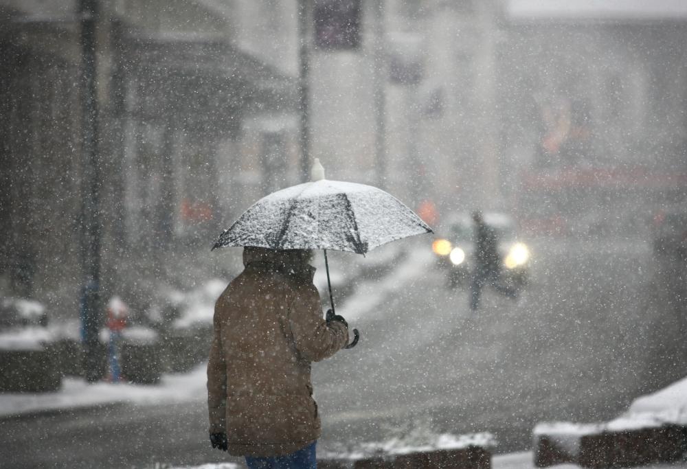 Questo weekend il tempo si scatena: neve e pioggia in arrivo