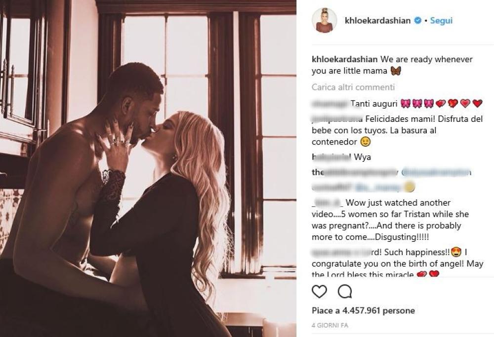 Khloe Kardashian è diventata mamma. In sala parto il compagno che l’avrebbe tradita