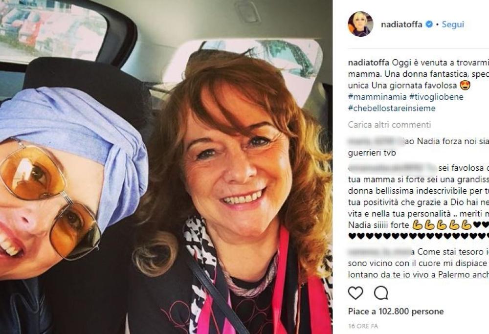 Nadia Toffa pubblica un selfie con la mamma e commuove i fan