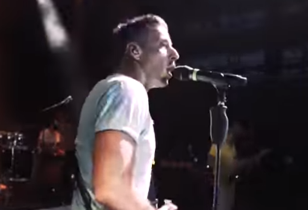 Francesco Gabbani regala ai fan il video di "Selfie Del Selfie"