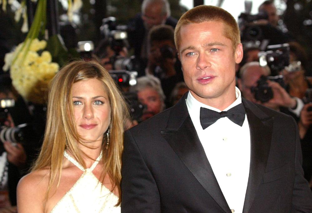 Brad Pitt al compleanno di Jennifer Aniston: ecco il motivo