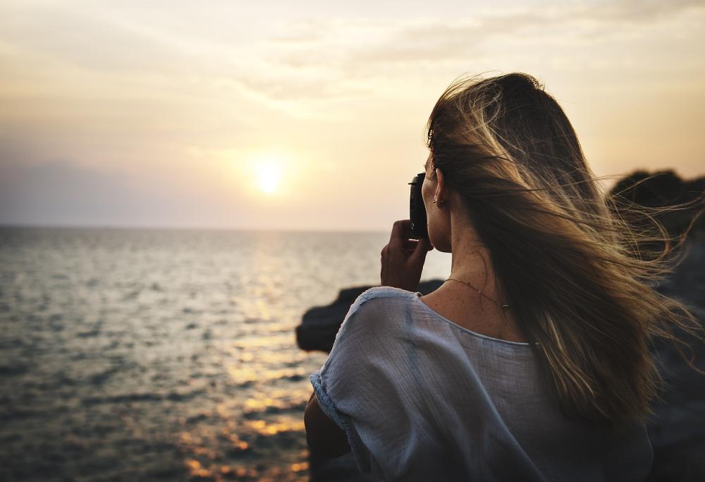 Viaggiare e scattare foto di tramonti: la catena di hotel 'Days Inn' cerca candidati
