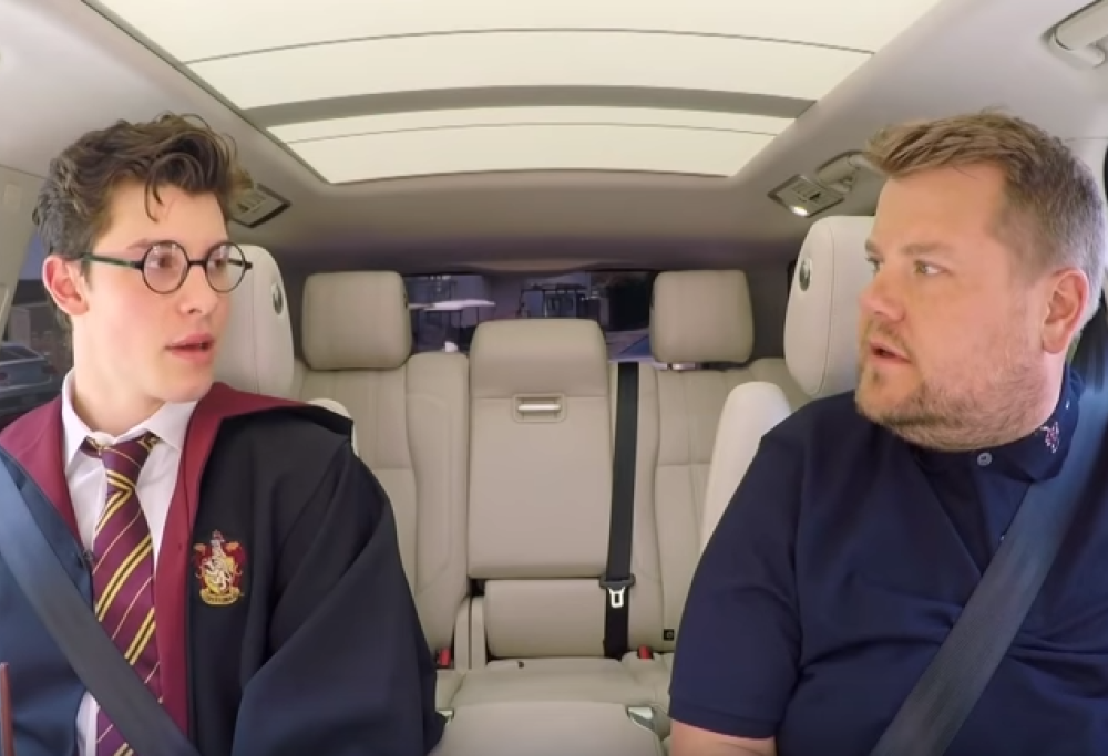 Shawn Mendes in versione Harry Potter per il Carpool Karaoke