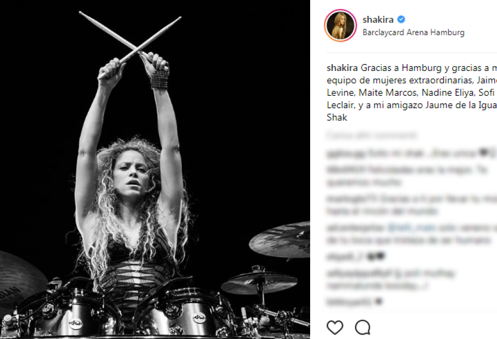 Shakira, lo scatenato debutto del tour ad Amburgo