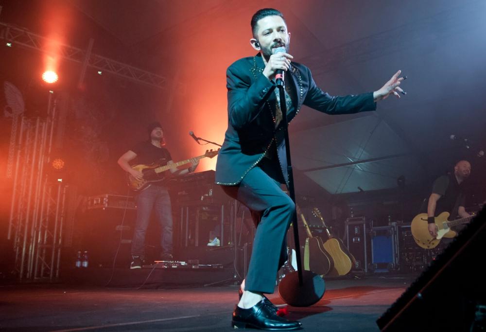 Nesli, nuovo singolo in arrivo: si intitola "Viva la vita"