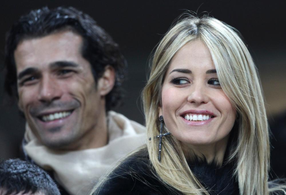 Elena Santarelli: “Mio figlio Giacomo ha un tumore cerebrale”