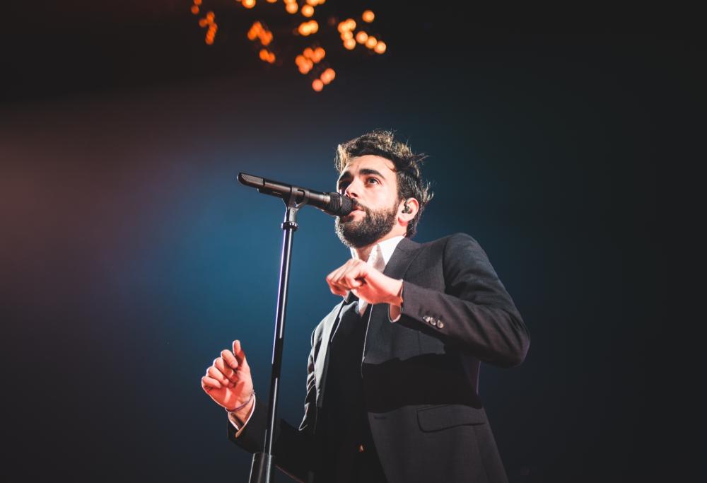 Marco Mengoni: social disattivati, annuncio in vista?