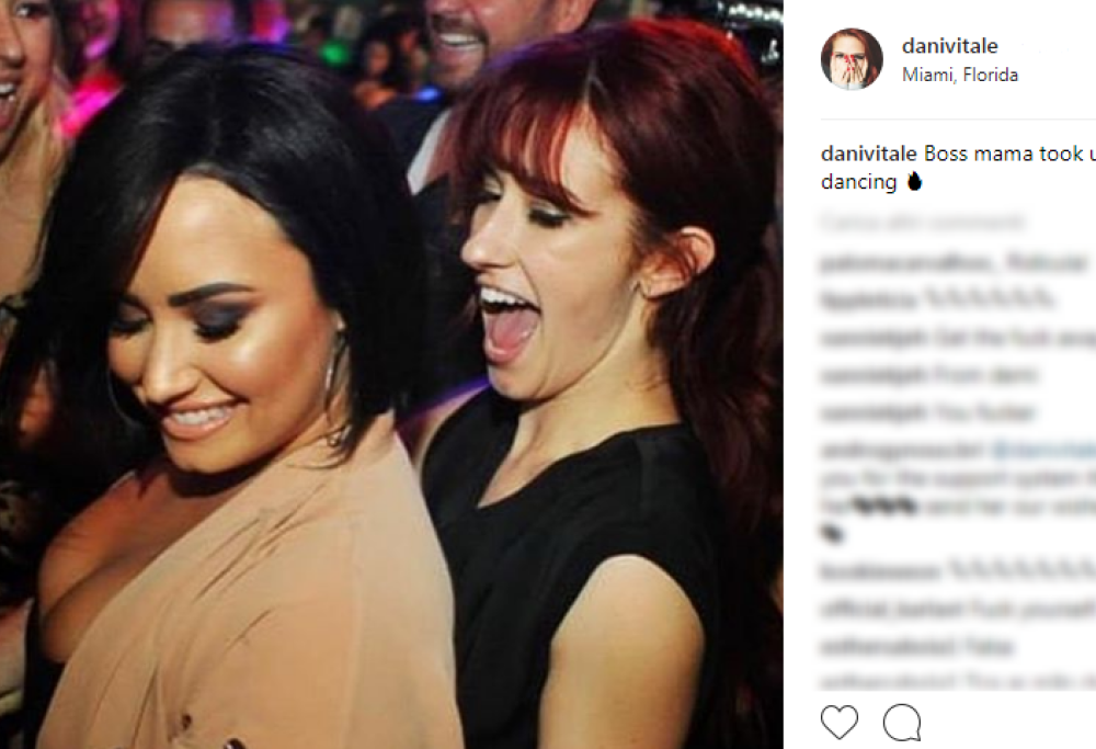 Overdose di Demi Lovato: la principale accusata si difende