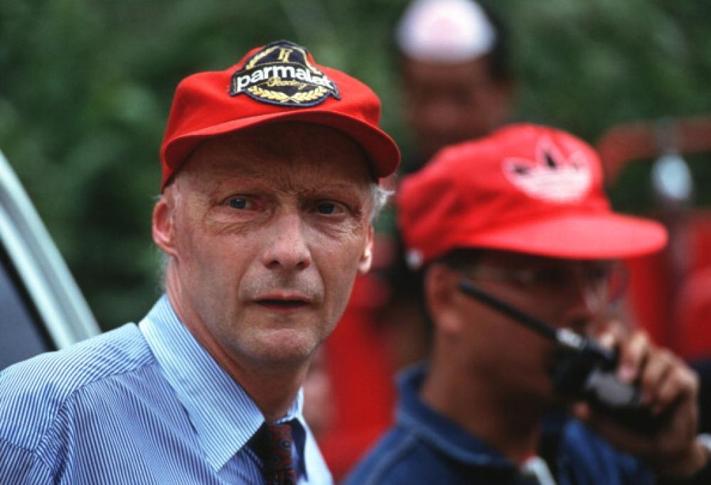 È grave Niki Lauda: per lui un trapianto ai polmoni