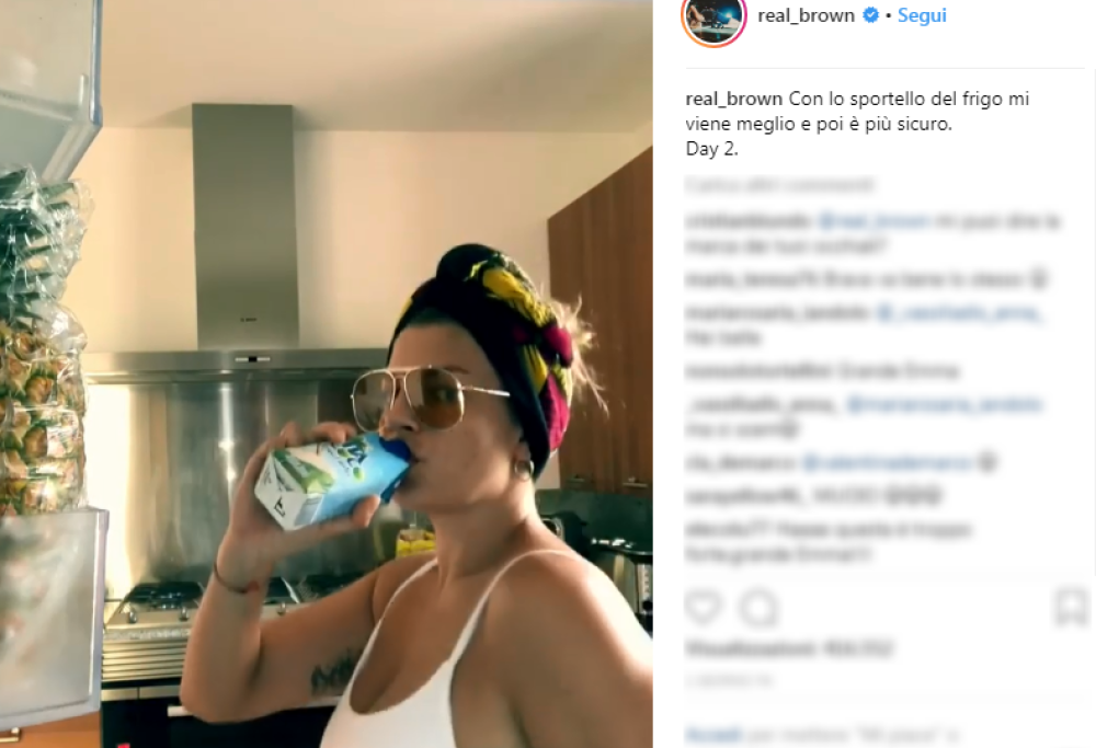 Anche Emma balla con la #kikichallenge, ma davanti al frigo