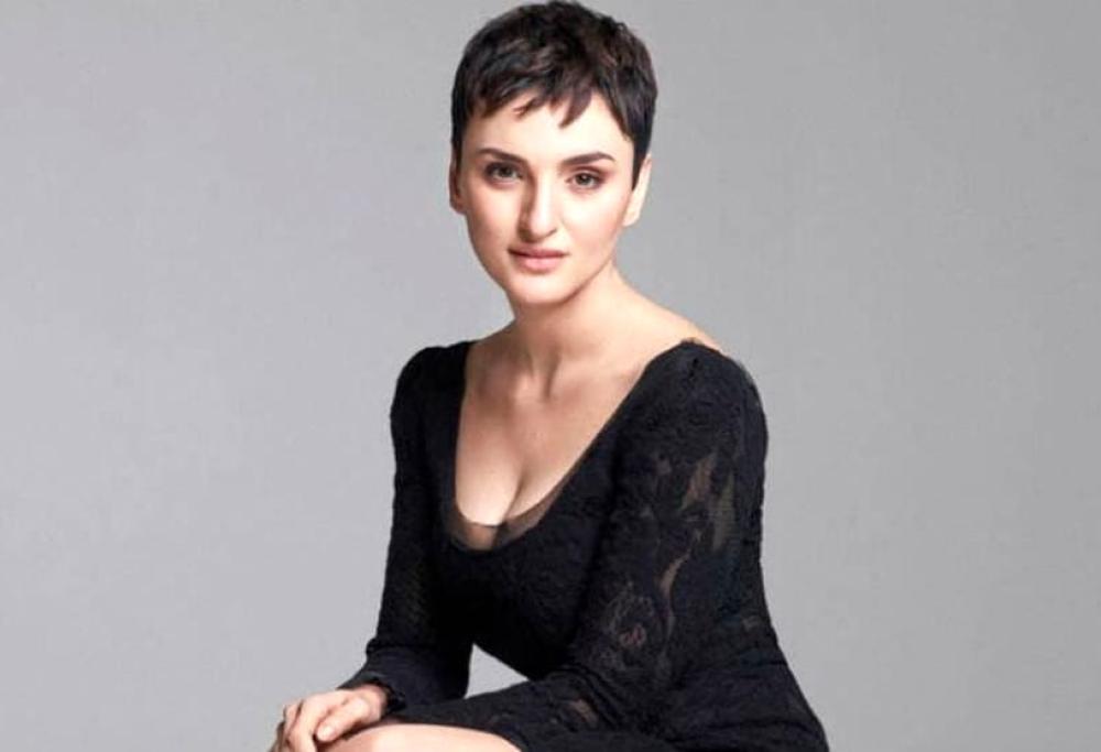 Arisa: “In Italia difficile inserirsi. Prima cercavo risposte dai cartomanti, ora solo dai libri”