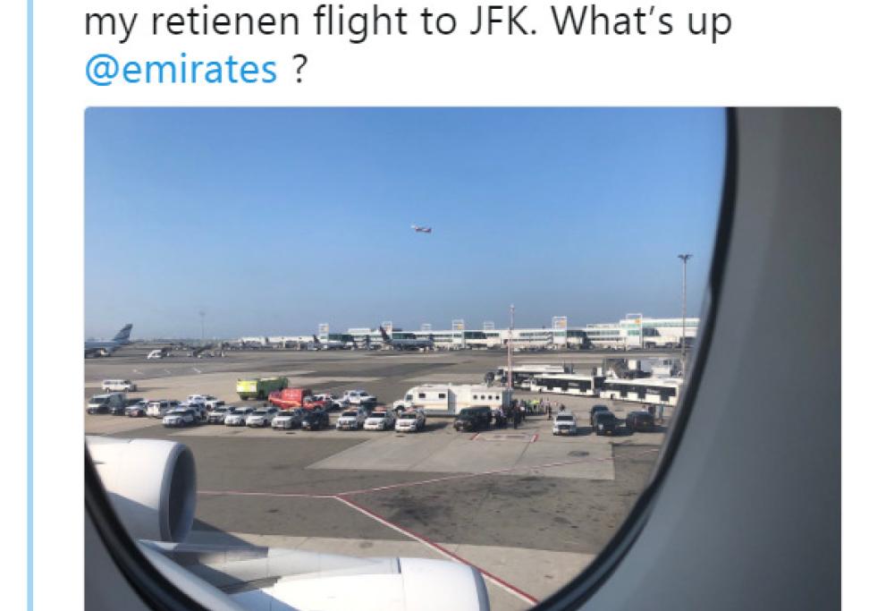 Decine di persone malate a bordo: aereo da Dubai bloccato a New York