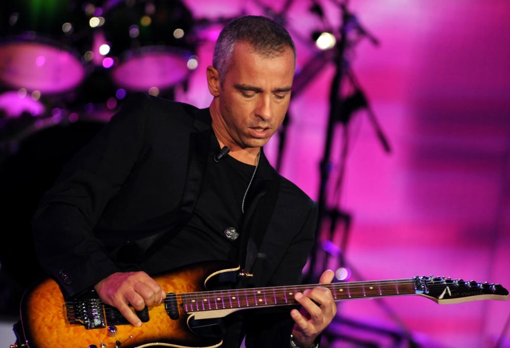 Eros Ramazzotti accusato di plagio per il brano “Due respiri” di Chiara Galiazzo
