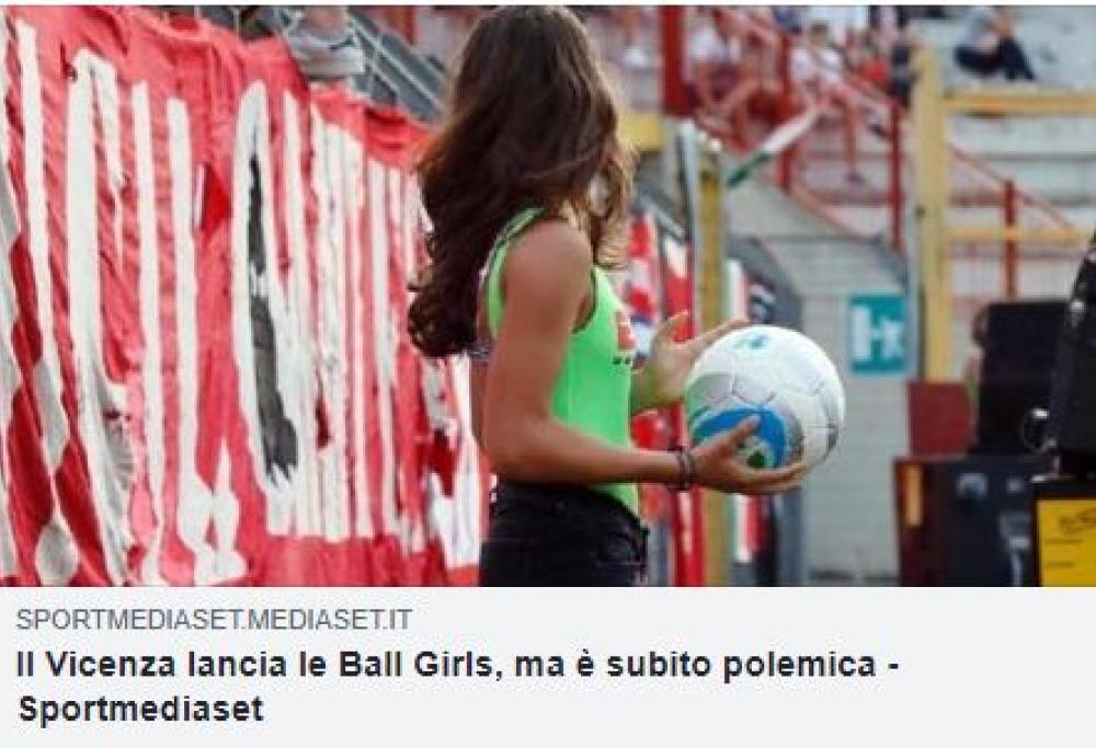 Ragazze minorenni a bordo campo per il Vicenza: è polemica 