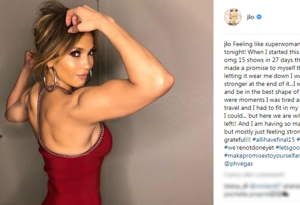 Jennifer Lopez in versione superwoman mostra i muscoli su Instagram