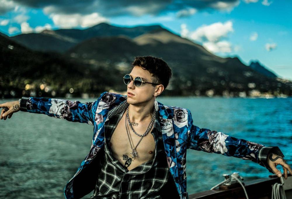 Irama: il nuovo album si intitola "Giovani"