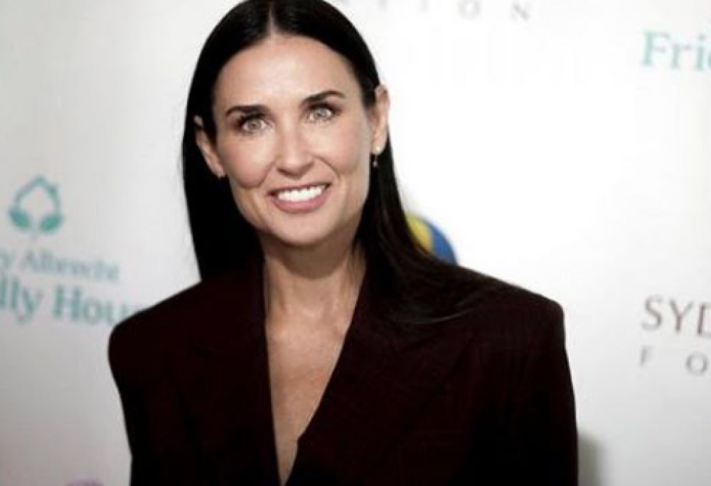 Demi Moore: "Non valevo più nulla, mi stavo solo autodistruggendo"