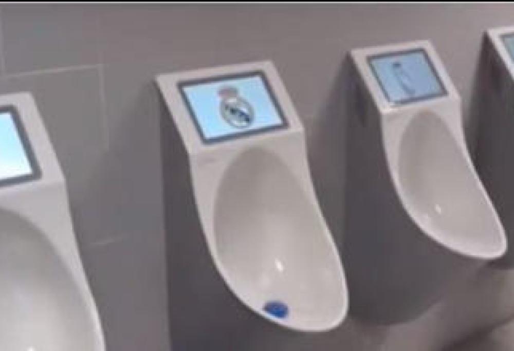 Il Real Madrid farà mettere dei tablet nei bagni del Santiago Bernabéu