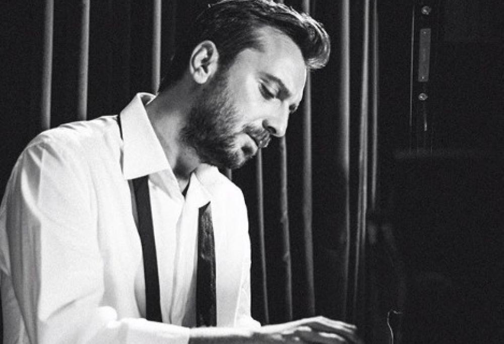 Cesare Cremonini, l'album "Possibili Scenari" uscirà in una nuova versione più intima