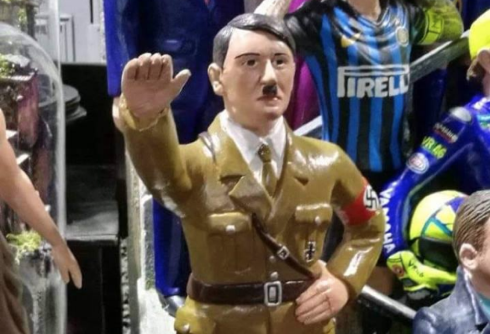Hitler tra le statuette da Presepe di San Gregorio Armeno: scoppia la polemica