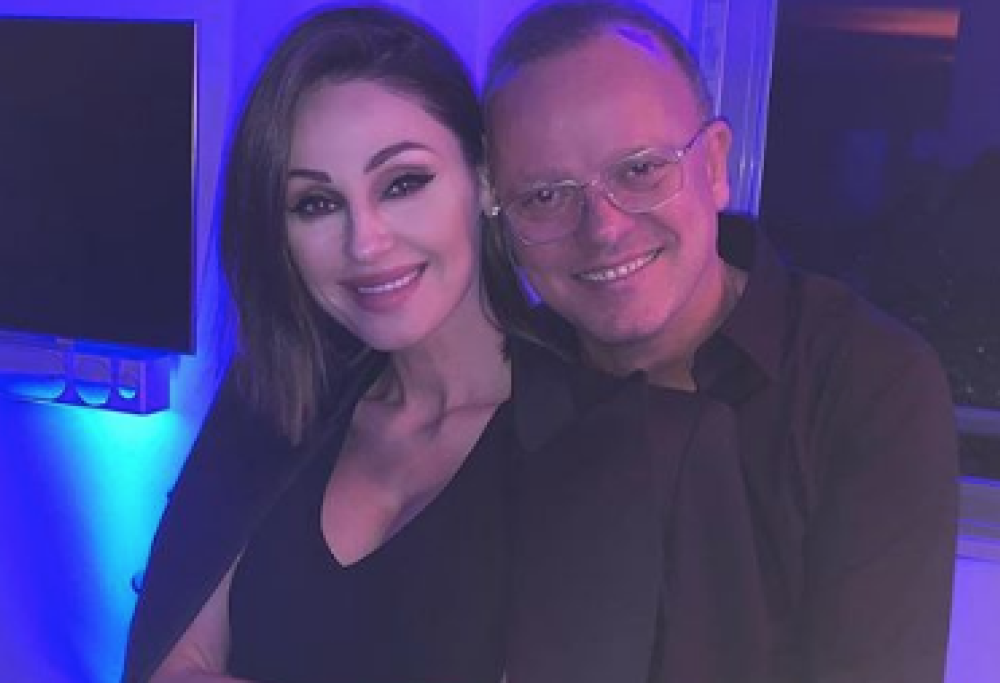 Gigi D'Alessio sulla relazione con Anna Tatangelo: "Non siamo una coppia artistica"
