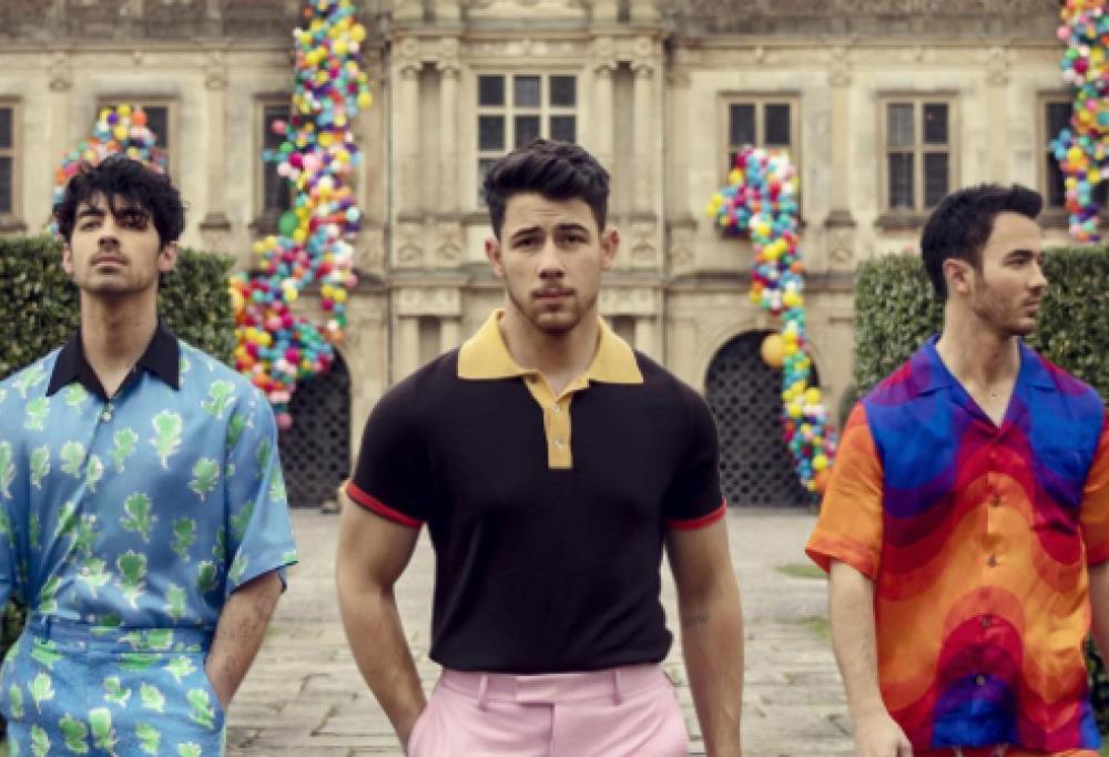 I Jonas Brothers sorprendono tutti e tornano insieme dopo 6 anni