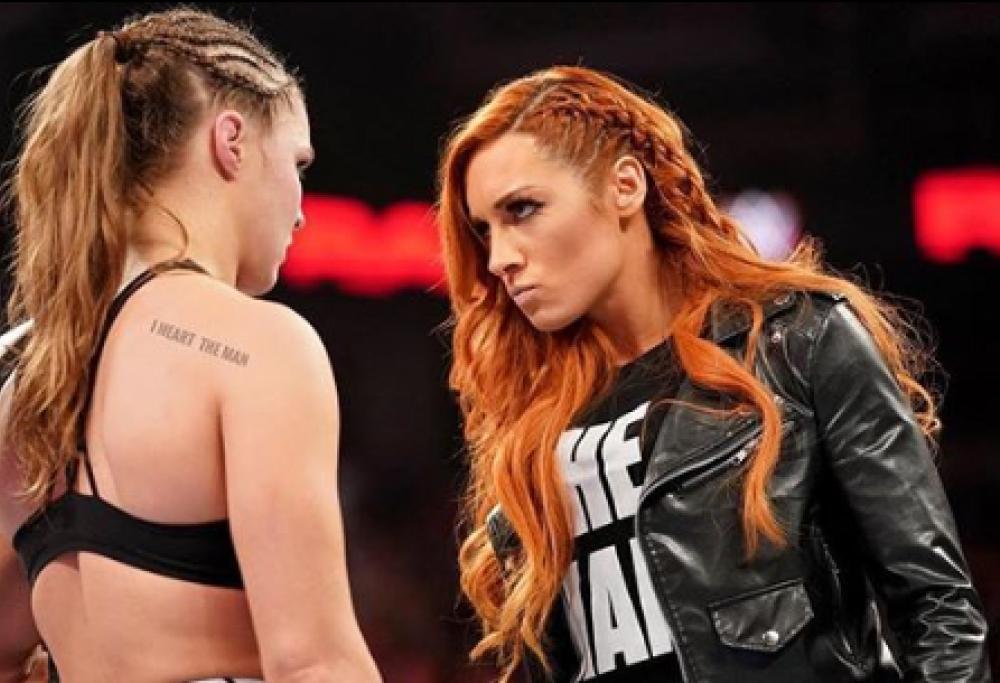 Becky la rossa, chi è la wrestler che fa impazzire gli uomini