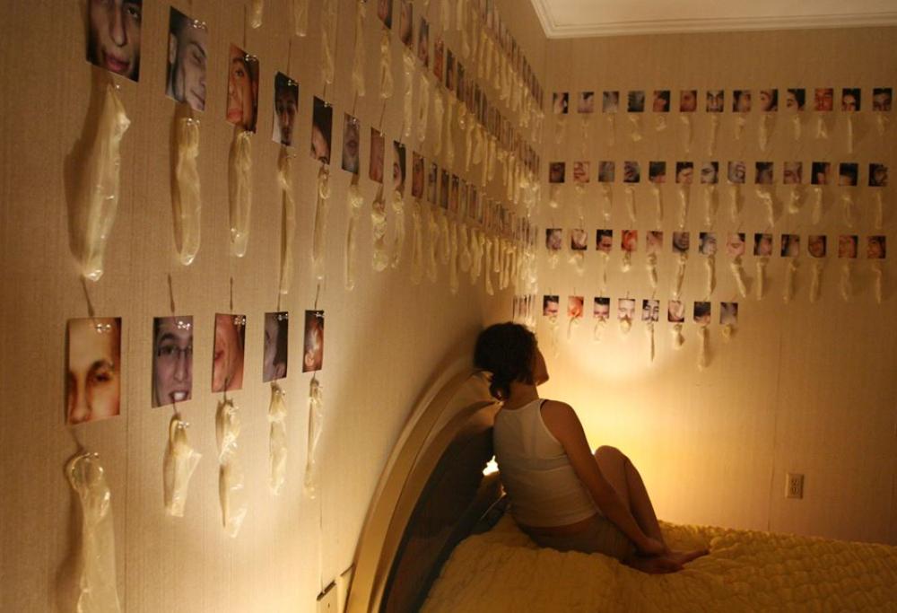 Ragazza norvegese colleziona condom... usati! Ecco la sua storia