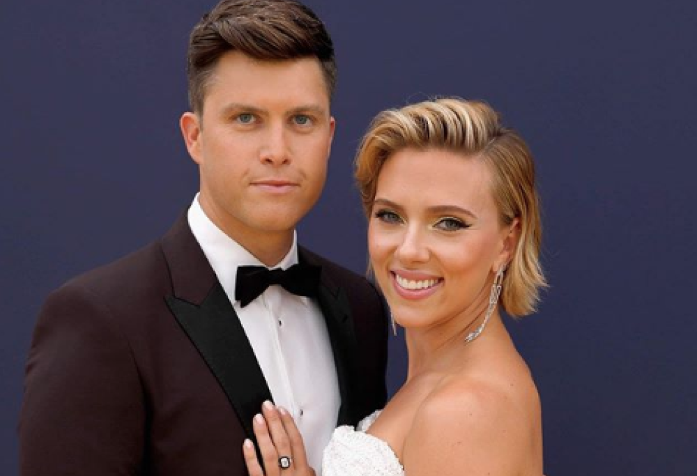 Scarlett Johansson e Colin Jost si sposeranno 