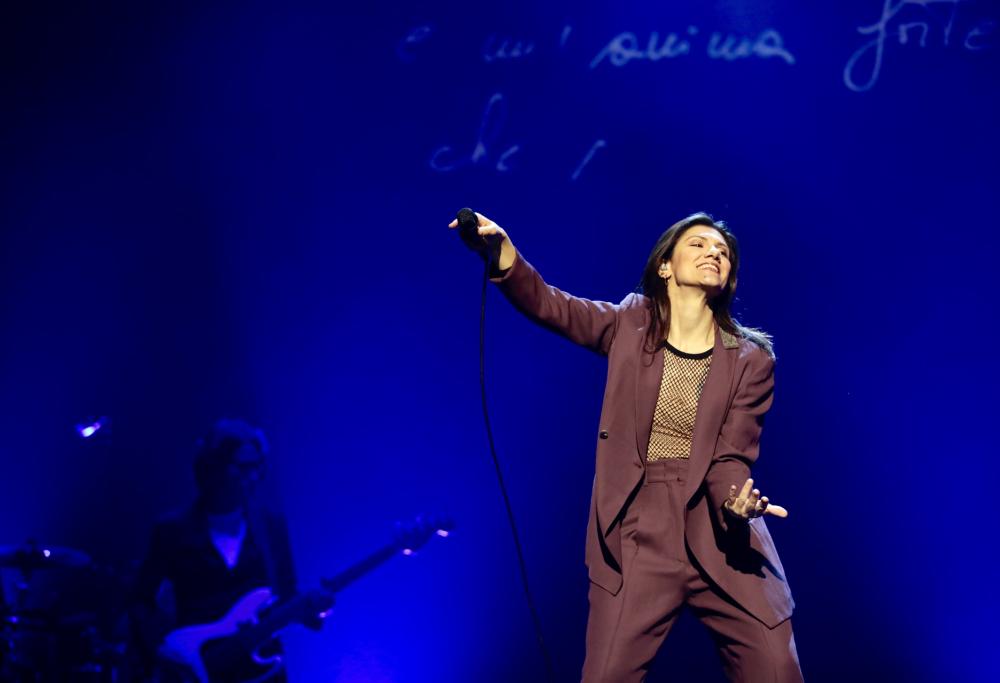 Elisa torna in tour a novembre con nuove date nei Palasport