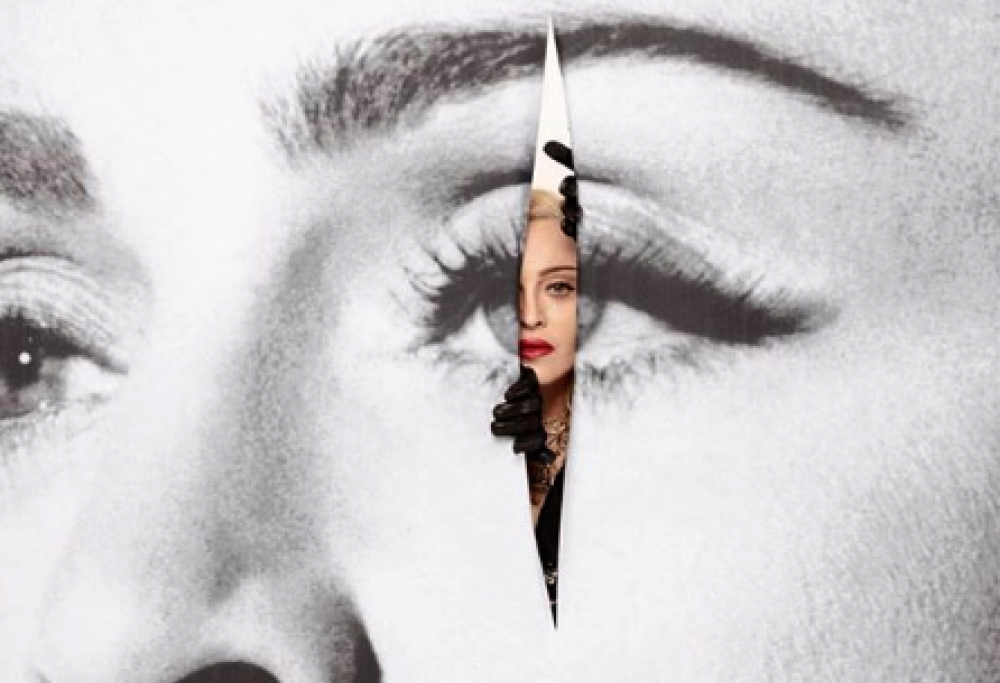 Madonna: la critica al New York Times per l'articolo maschilista