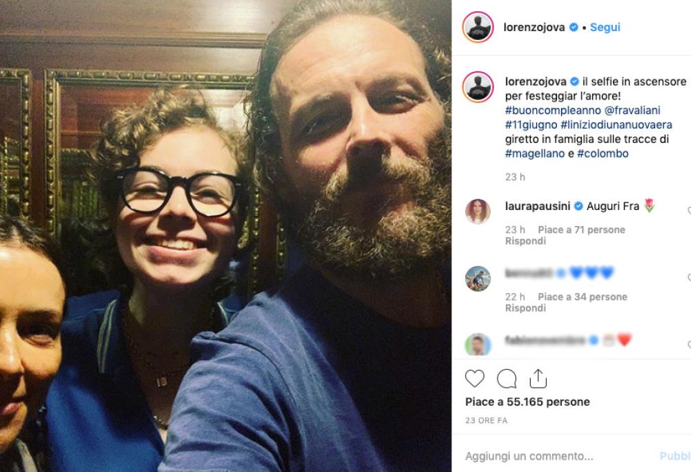 Jovanotti fa gli auguri alla moglie in modo dolcissimo